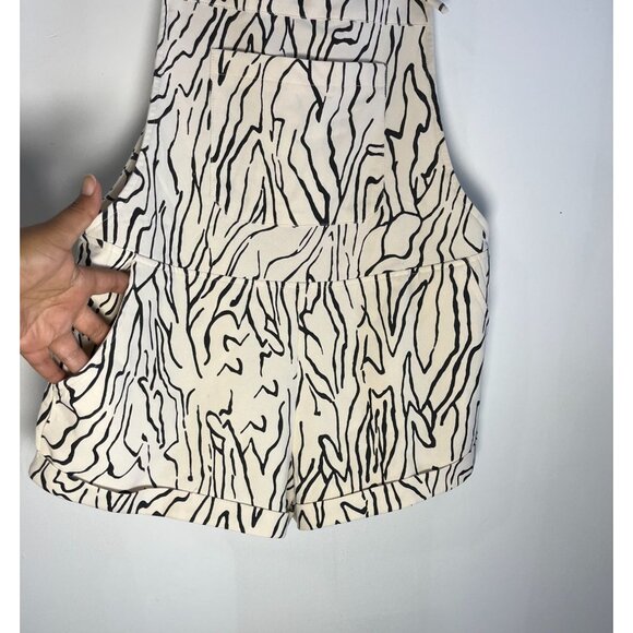 Princess Polly Women's Overalls Zebra Striped Size 2 - Picture 5 of 8